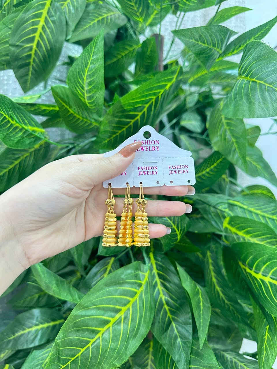 السلام عليكم موديلات تراجي سعر القطعة على(الفين دينار)  يوجد توصيل داخل سبع البور سعر التوصيل الف
رقم/*********** او خاص
