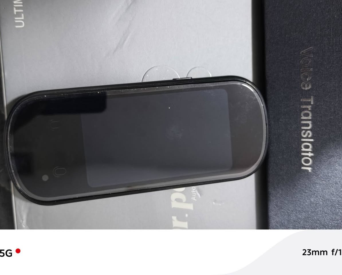 جهاز ترجمه ذكي محمول لتسهيل المحادثات في الوقت الحقيقي. 
يدعم الترجمة الفورية لـ 138 لغة مختلفة (عبر الإنترنت) و19 لغة دون اتصال بالإنترنت.
يتميز بقدرات ترجمة صوتية، وصورية، ومحادثات جماعية.
يعمل بتقنيات الذكاء الاصطناعي لتوفير ترجمة دقيقة.
يأتي بتصميم محمول وبطارية طويلة العمر مناسبة للسفر.


**إذا كنت صاحب هذا الإعلان وتريد حذفه لأي سبب، رجاءا أرسل رسالة إلى الدعم الفني**