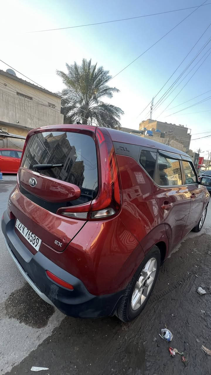 كيه صول مديل 2020 للبيع
حادثها جاملغ او باب خلفي بدون دواخل بدون ايرباك 
صار بيها بلعراق فقط البنيد تبديل بدون دواخلرقم اربيل هزه جديده رقم جديد 
سياره مابيها كل نقص مثل مال بلصور 
وارد كندي 
موصفات السياره
شاشه كبيره
رادار شاشت اعطال 
راداد بلمري 
قياده ذاتيه نقطه عمياء 
نضام مكابح 
نضام اطفاء عند الوقوف 
اشاير بلمري 
كشنات هيتر 
ستيرن هيتر 
فول تحكم ستيرن 
مكان سياره بغداد الصليخ 
رقم الهاتف *********** السياره جاهزه كبل للشارع وكاله تحويل حاضر اني السعر 135 بي مجال
