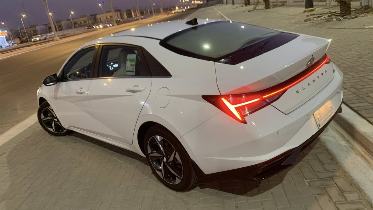 سلام عليكم النتره 22خليجي مكينه 2000دوش شرطيه ستقطاع مباشر باقي سنه وشهرين وصير حره وكاله عامه بسمي ام الباركود مقابله ويه راعيه رقم بغداد ماشيه 92الف تبريد وحداده وتايرات سونار مرفق بصوره شوف السونار وتصل واني خادم مكان بصره قبله***********
