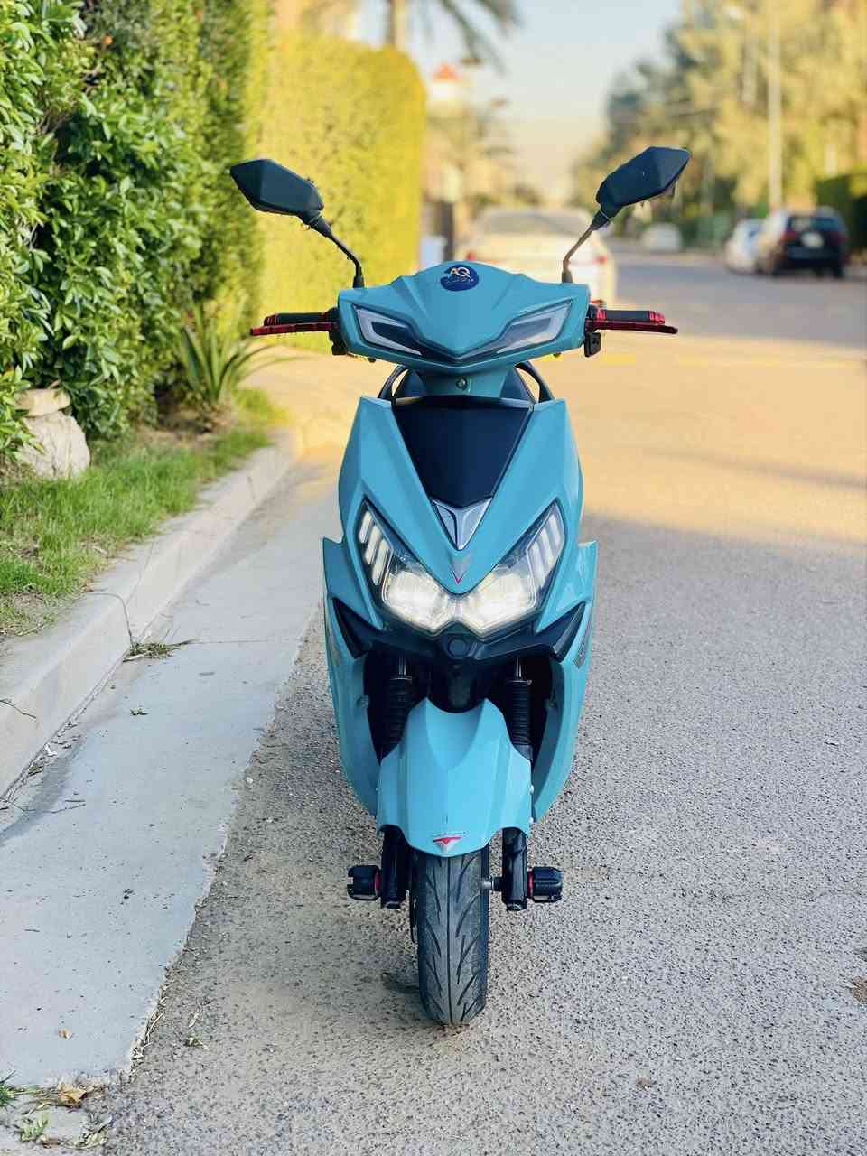 دراجه شحن سكنس 
6 بطاريات زينات تمشي 40 ال 45 كيلو بالشحنه 
تعال وافحص 
4 سرع 
كلشي ممبدل بيها كله بلاد كامل ادراجه شغل واطلع 
ملف 2000
مكاني بعداد اليرموك او العامريه 
سعر 590
رقمي ***********
