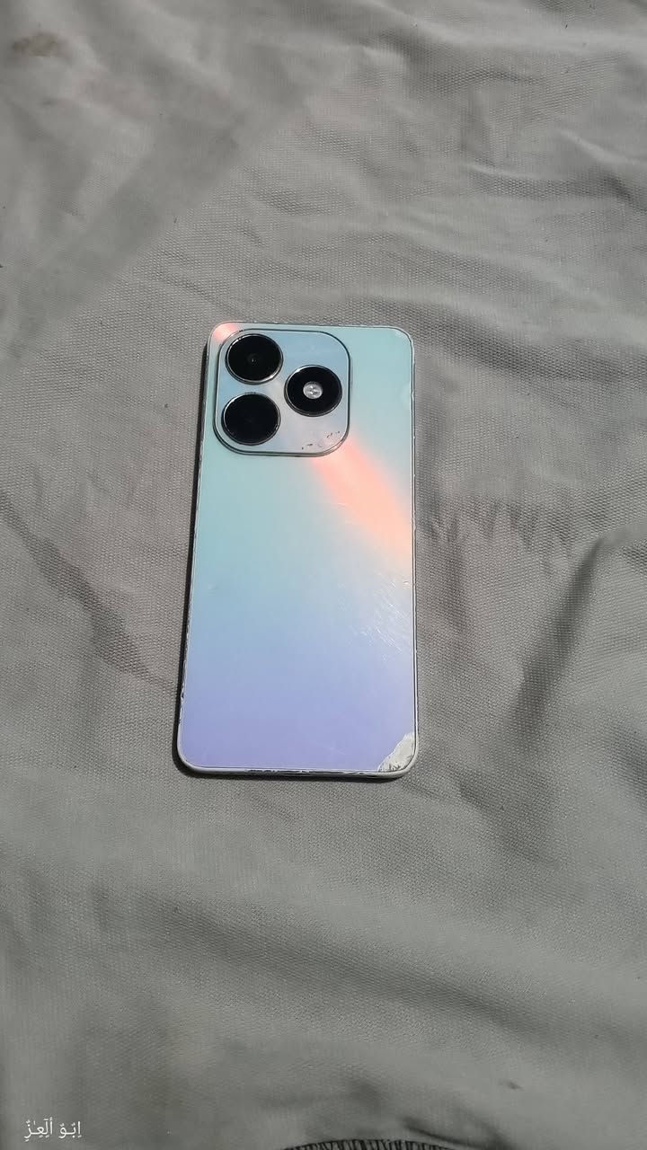 سلام عليكم
للبيع.                    TECNO SPARK 20 PRO

ذاكره . 256 

معالج . 16 
... 
.... 

كامره . 50 ميكه بكسل 

الكامره الماميه . 18 ميكه بكسل 

نضافه 100/100
 

 بصمه . وجه
بصمه . يد 

دبل سيم كارت. 

للبيع بسعر مناسب جدأ جدأ ع خاص 

مكاني.  تكريت. 

رقم الهاتف ***********

   

 بيه مجال بسيط الخاص مفتوح.
