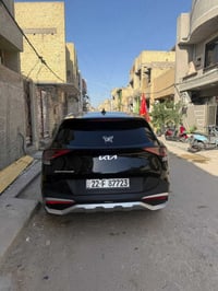 كيا سبورتج موديل 2023 وارد امريكي    فول مواصفات من عدا الفتحه واحد عل...