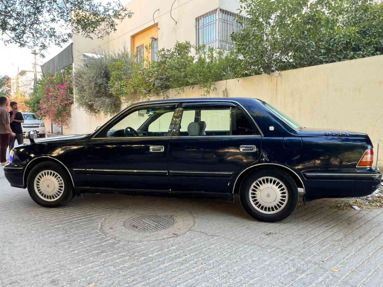 سلام عليكم ورحمه الله وبركاته

■ نوع السياره/ راس الثور تكم 
■ الموديل/1996
■ اللون/  نيلي

■ رقم/ انبار  انكليزي بسمي مداور ثاني يوم 

■ السعر /84ورقه وبيها مجال للشراي......

■ السياره مكفوله كفاله  عامه 
 الضربه   والكص والنقل الجثه والخياس بشرط برانكيت كد ابره مابيه جيوب الجنطه كد ابره مابيه  مكفوله من   العيب الشرعي والصوليات   بشرط 
والتحويل والغرامات كهربائيات كله شغاله      كله شغاله■  شاشه اندرويد تاب RUM دمام استيريوا كله شغال
■ دواخل حلوه جديده  ابطاين  دشبول بكارتون تنته بلكارتون ارضيه  بلكارتون فراش جنطه لايتات +سكنات+اشاير دعاميه +بكلايتات بعدها كارتون سنتر لوك شغال تقفيل وتفتيح عن بعد   السياره فول

■مكينه  2500 بلكاتون قبل مده امبدلات حاويه المكينه والكير  جديده شرط الفحص  كير بلكارتون قبل كم يوم مبدل حاويه  بشرط الفحص حداديه . 90بل 💯   جديده  
اترايك وين ما أتريد جاهزه السياره من  ائي نقص ما بيها 
■ تخم تواير عدد اربعه  ستوني شاد  ا..
■ العنوان نجف خلف الملعب

ارقم الموبايل***********
