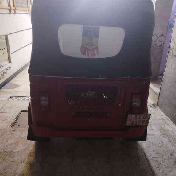 سلام عليكم تكتك 22 شهر 8 رقم بغداد انكليزي تحويل ثاني يوم
كفاله عامه كشر ومكينه لا ضربه ولا صبغ ولا معجون اكفله من كلشي 
بيه تخم تاير دوشمه زيرو كهربائيات كله شغاله كلشي ما ذب عليه كبل للشارع 
مكان بلديات نادي صنادي ***********، *********** السعر  750 4 مستعجل لغرض علاج
