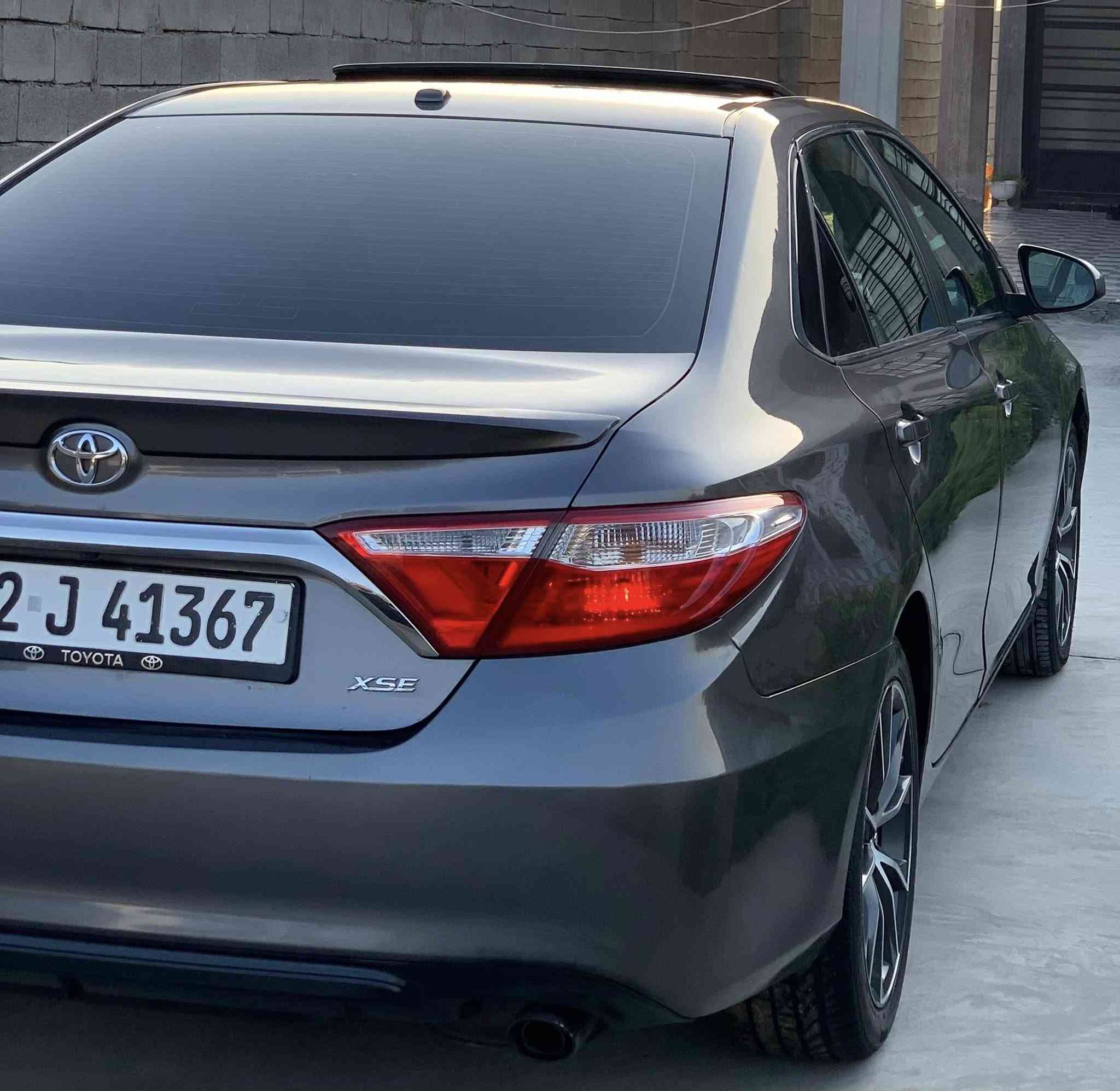 كامري 2017 وارد امريكي رقم اربيل دولي السياره بيها 3 قطع تبديل اصلي السياره جاهزه من كلشي تخم تاير تبريد تدفئه صدر كله جديد محرك 2500  كفاله ماشيه 88 ميل مواصفات Xse فول مواصفات عدا البصمه تحكم ستيرن ' كشنات جلد ، تدفئه كشنات ، السعر 160 بيها مجال مكانها صلاح الدين الضلوعيه للاستفسار ‭0774 294 4004‬
***********
