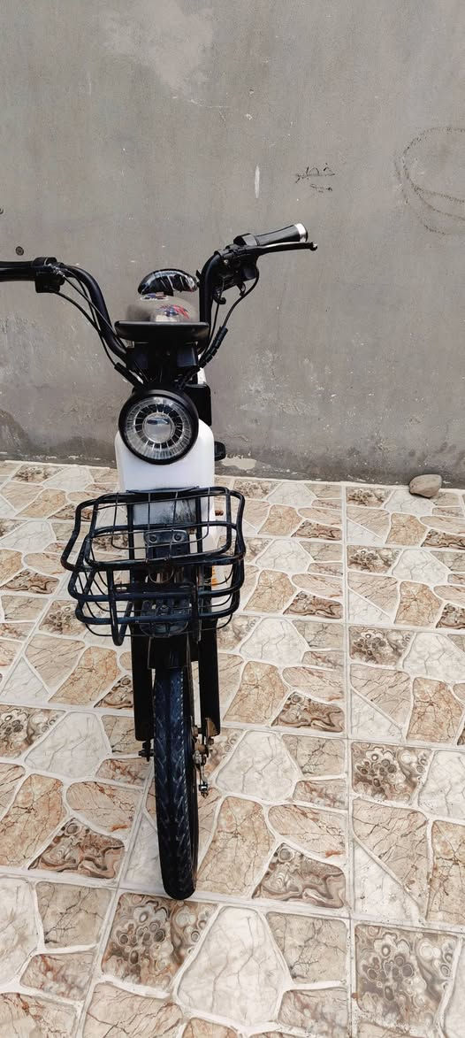 دراجه شحن نضيف مابي اي عيب نهائي شرط بس يحتاج بطاريات


**إذا كنت صاحب هذا الإعلان وتريد حذفه لأي سبب، رجاءا أرسل رسالة إلى الدعم الفني**