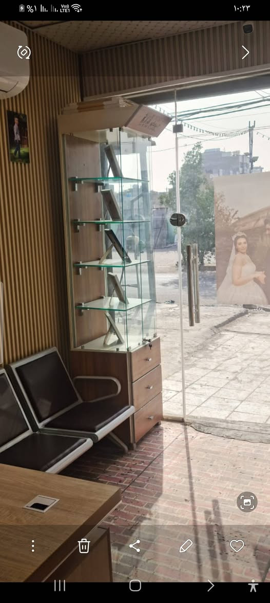 زوج فاترينات ايطالي للبيع للتواصل ***********
