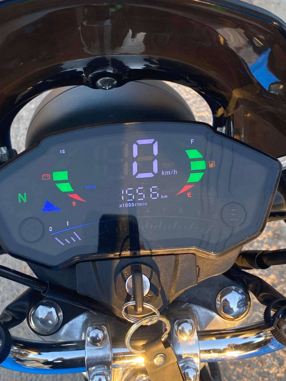 سلام عليكم 
ماكس.1 200cc 
زيرو مديل 25 بيدي من لمعرض 
اوراق سكنر وضع شركه دهن شركه بيهة 
للبيع  السعر 925 
مكاني بغداد 
***********
