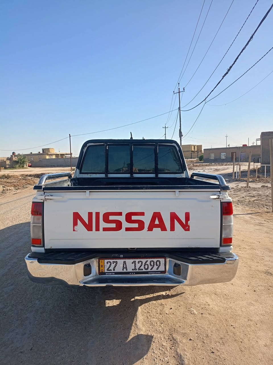 سلام عليكم نيسان موديل 2013 رقم ذي قار دولي سياره مكفوله من ضربه و صبغ و تبديل بيه تكحيلات بسيطه تخم تاير توني شادهن مكان سياره ناصريه /الغراف  ***********
