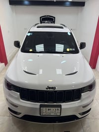 جيب موديل ٢١٨ سعر  ١٥٠ عنوان بغداد  شري يدلال ٠٧٧٢٦٨٠٢٣٦٠ مروس عدي كيه...