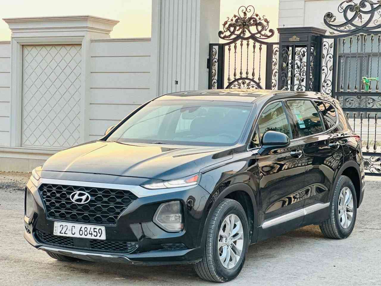 سنتافيا 2019 وارد أمريكي صور الحادث مرفقه بلمنشور ماشيه 67 ميل رقم أربيل تحويل اوكالة بدون ايرباك شاشة كاميرا بصمة تبريد قطعتين سايد بريك بصمة شاشة كار بلي سيارة حلوة مكاني بغداد / بسماية السعر ١٨٠ بيها مجال بسيط 
***********
