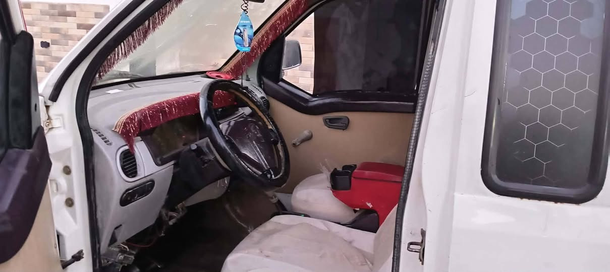 مودیل 2008 کیر محرک اکسل کهربایات کل بشرت منفیس بشرت تایرات جدید مکان کرکوک 
***********
*********** كركوك, العراق
