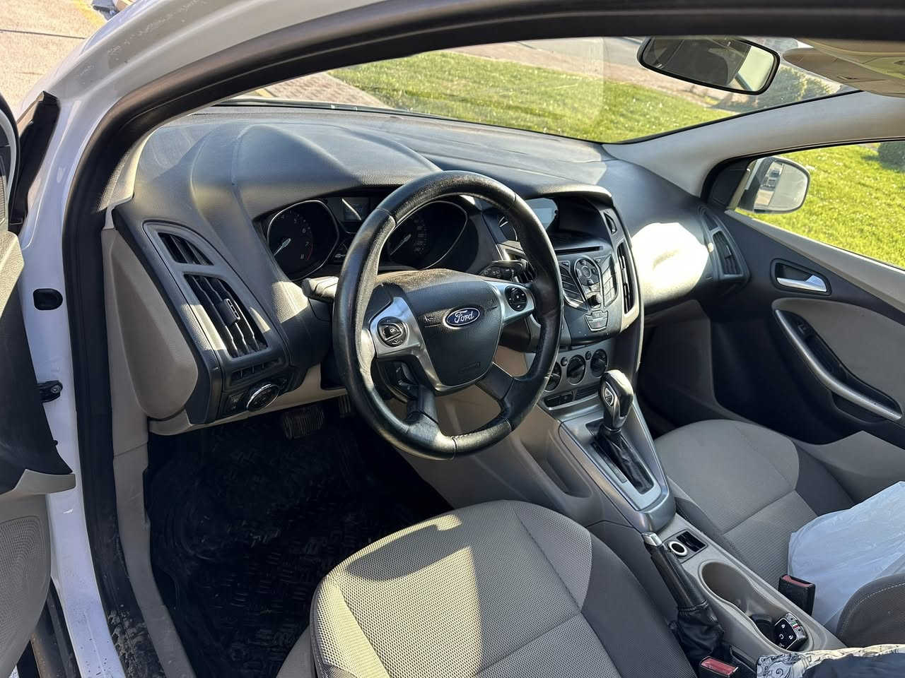 فورد فوكس 2014
جملغ واحد  تبديل شركة
واضح بالصورة 
سعر /75 
مكان السليمانية
***********
