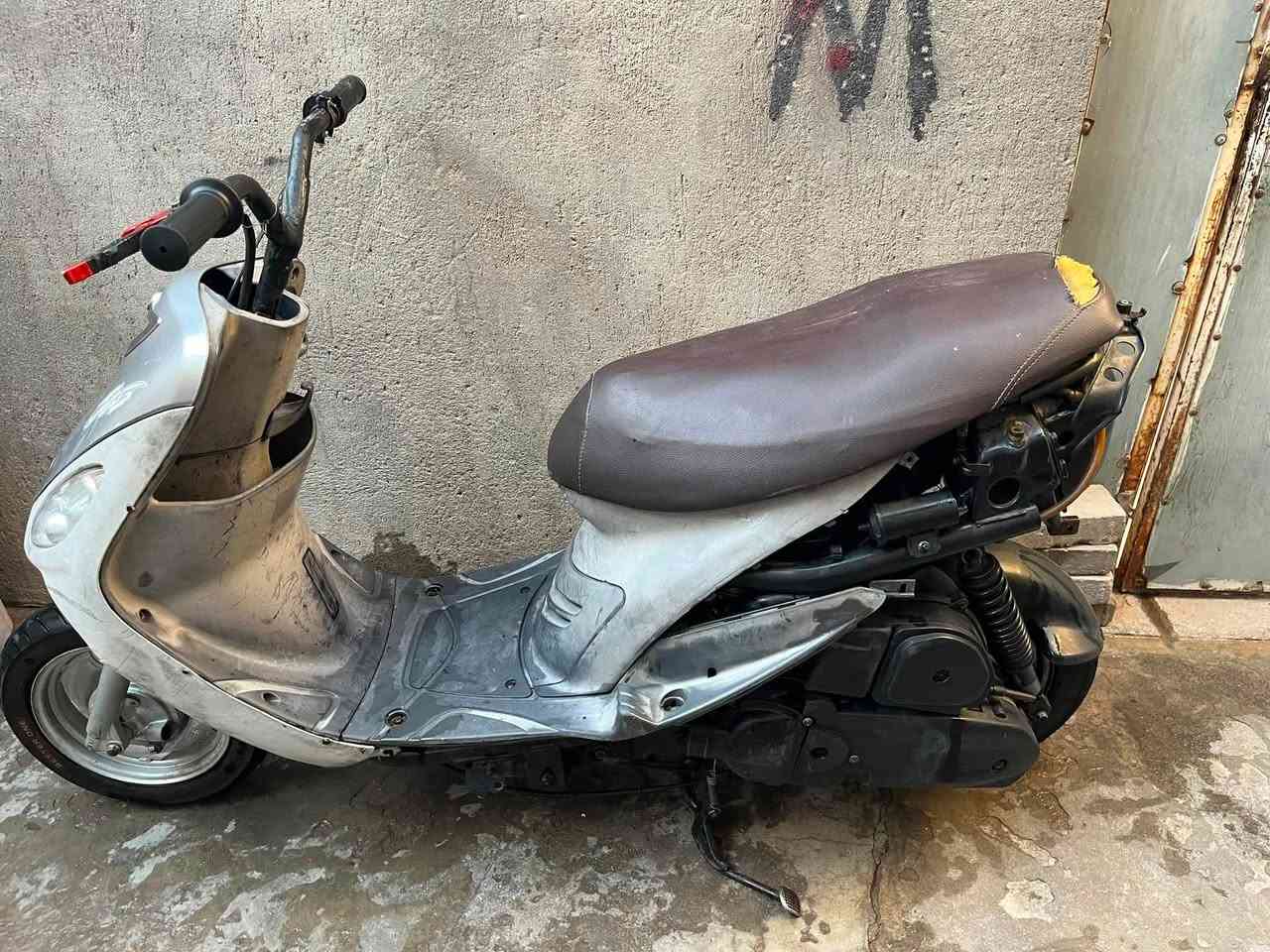 من رخصة الادمن
ماكس قجمه 
بوشه 55 شغل صحيح 100‎%‎
 مكينه نضيفه وما مبينه مفتوحه
كفرات كامله وسبايدر موجوده 
بيها نقص بسيط براغي الكزوز مكطوعات وبراغي السبايدر مكطوعات كلش سهلات بس ما عندي مجال الهن والكزوز موجود
اي استفسار تفضل واتساب(0775294826)مكاني بصره قبله حي الجامعه


**إذا كنت صاحب هذا الإعلان وتريد حذفه لأي سبب، رجاءا أرسل رسالة إلى الدعم الفني**