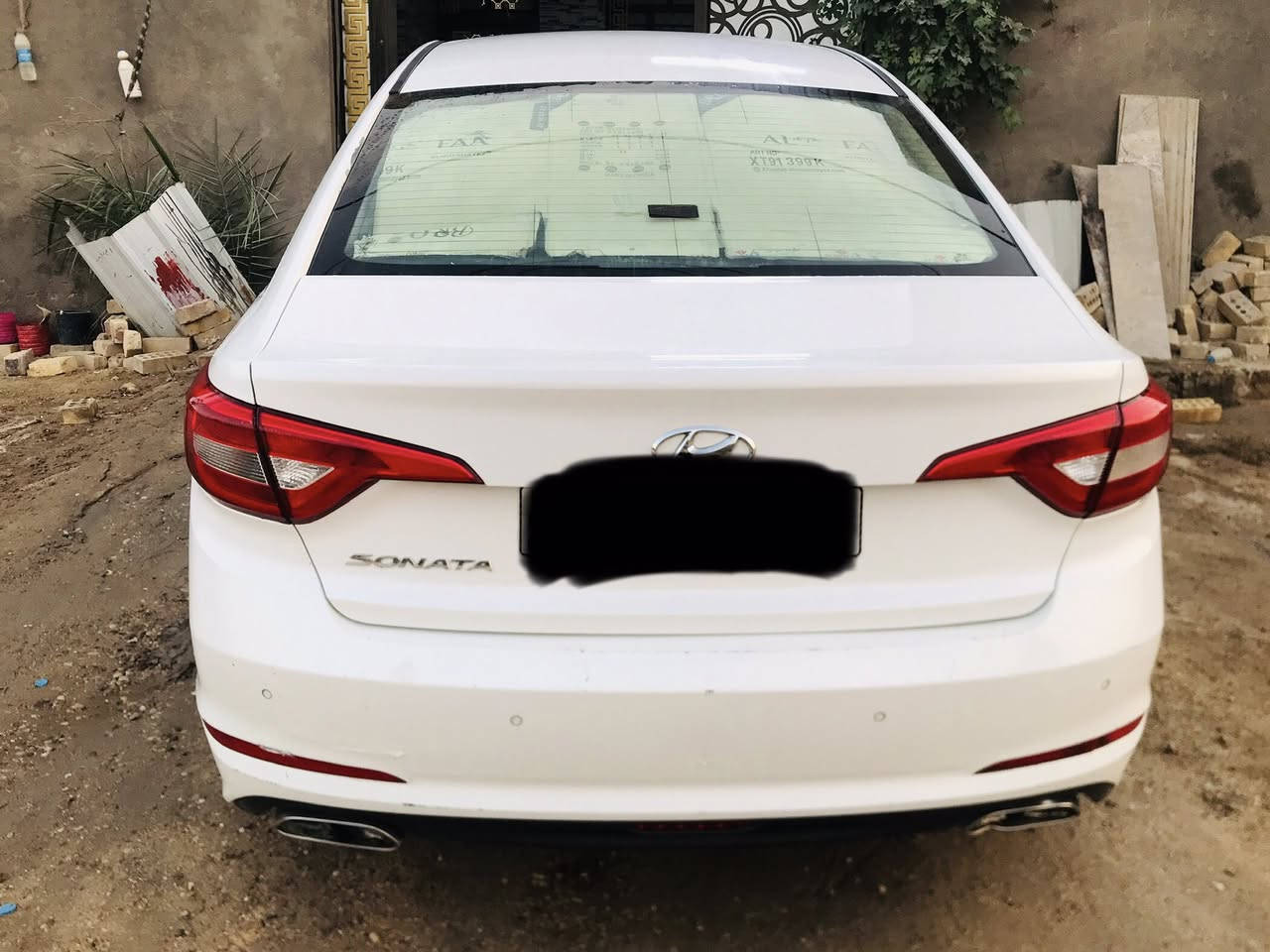 السلام عليكم
سوناتا 2017 خليجي ماشيه خير من الله 
محرك 2400 
تبديل جاملغ الامامي و الدعامية الاماميه 
سياره خير من الله بس تحتاج ترتيب للأمانه 
السياره نص فول مواصفات تخم تاير جديد 
لغود و شواصي و ايرباكات كله سليم 

اي استفسار موجود خاص و بالخدمه


**إذا كنت صاحب هذا الإعلان وتريد حذفه لأي سبب، رجاءا أرسل رسالة إلى الدعم الفني**