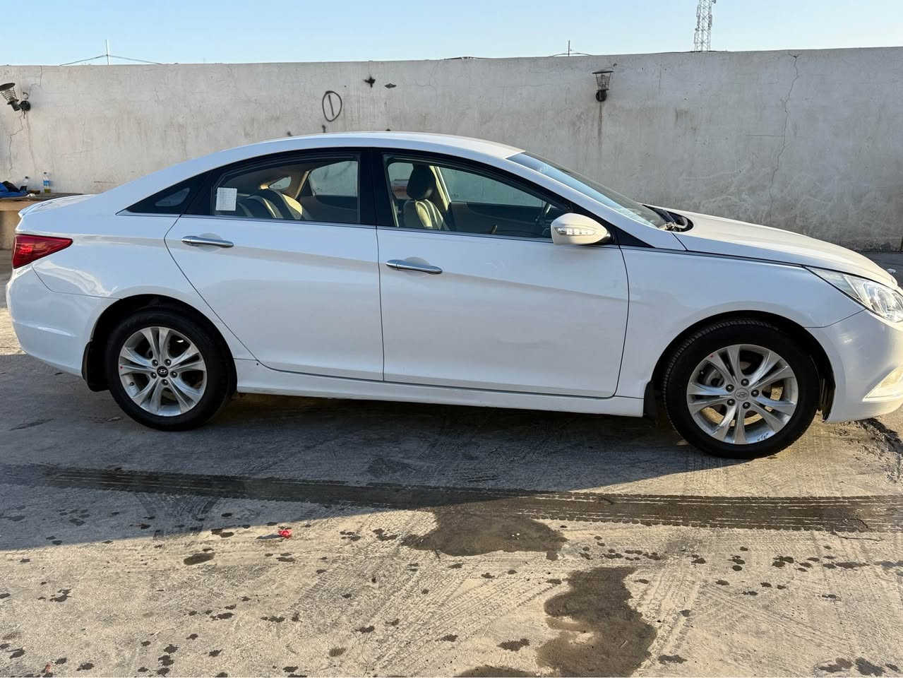 سوناتا 13 خليجي مكينة 2400 تبريد قطعتين كير بالاسترين السيارة جاهزة مكينة وكير وحدادية رقم بغداد هزة جديدة وسنوية جديدة بيها طخه بسيطة بخشم الجاملغ الخلفي وقبق الجنطة مرشوش بدون دواخل السعر 130 وبيها مجال بسيط مكاني بابل حلة, بابل


**إذا كنت صاحب هذا الإعلان وتريد حذفه لأي سبب، رجاءا أرسل رسالة إلى الدعم الفني**