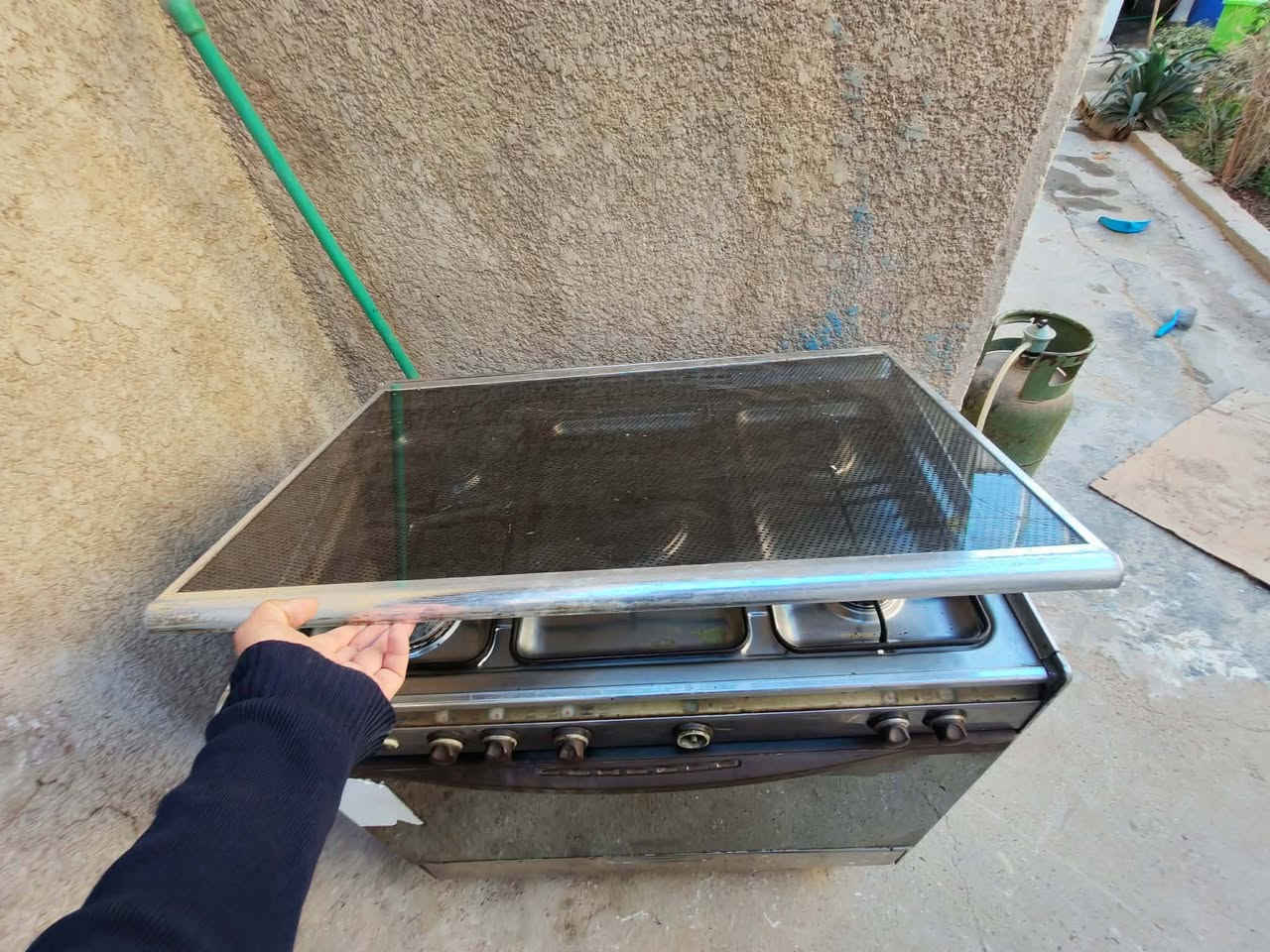 من بعد اذن الادمنية
طباخ كريازي مصري اصلي مستخدم  .  شغلة ونظافته مثل ما موضح بالصور السعر 150 الف المكان فلوجة   . 
للتواصل والاستفسار ***********
