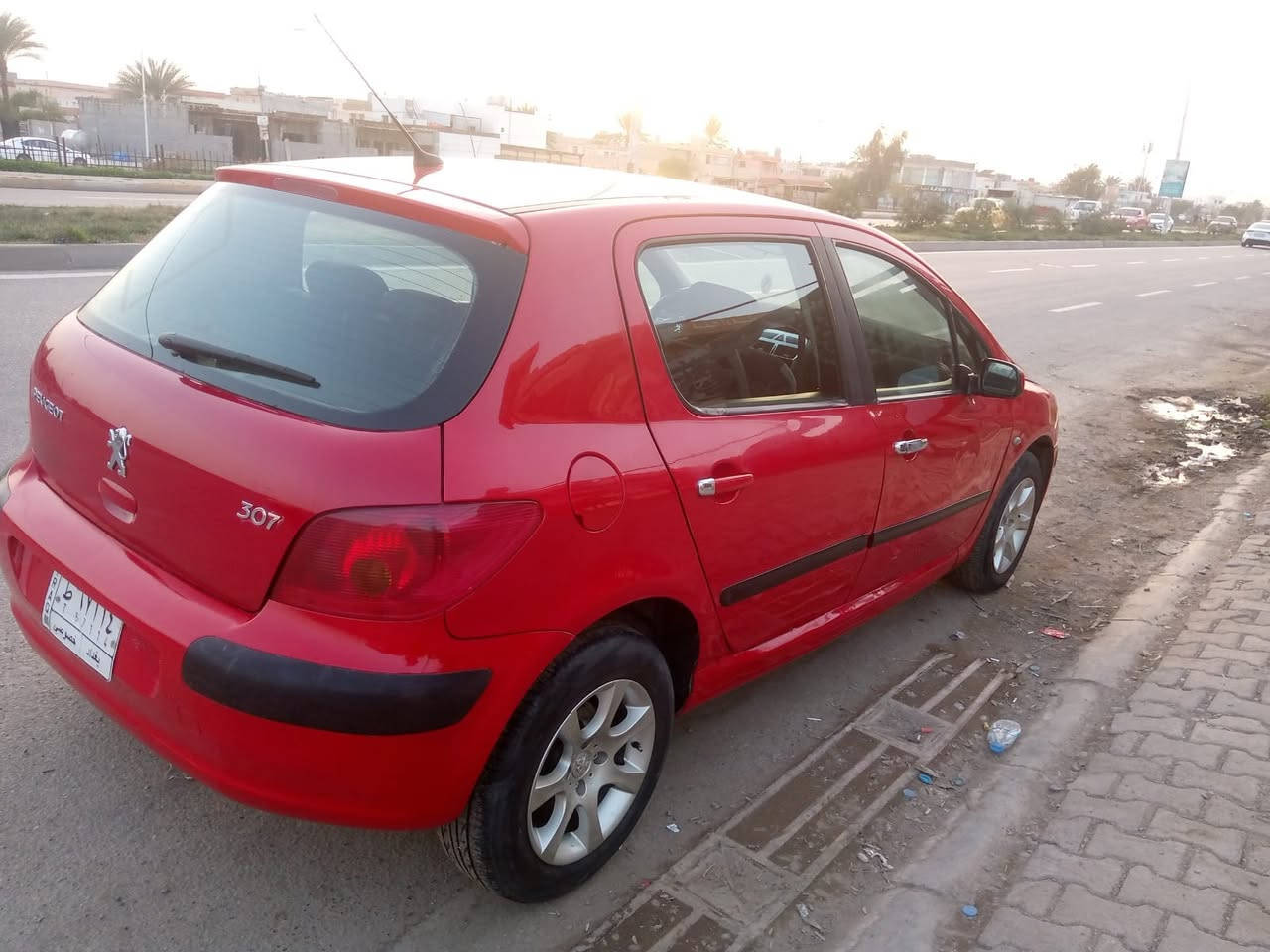 بيجو ٣٠٧موديل ٢٠٠٥ سياره جاهزه محرك وكير وحداديه تبريد رقم بغداد سنويه مشروع وطني صاحب سنويه بكركوك سعر ٥٢ورقه بيه بطاقه بنزين *********** بيه مجال للطيبين مكانه بكركوك
