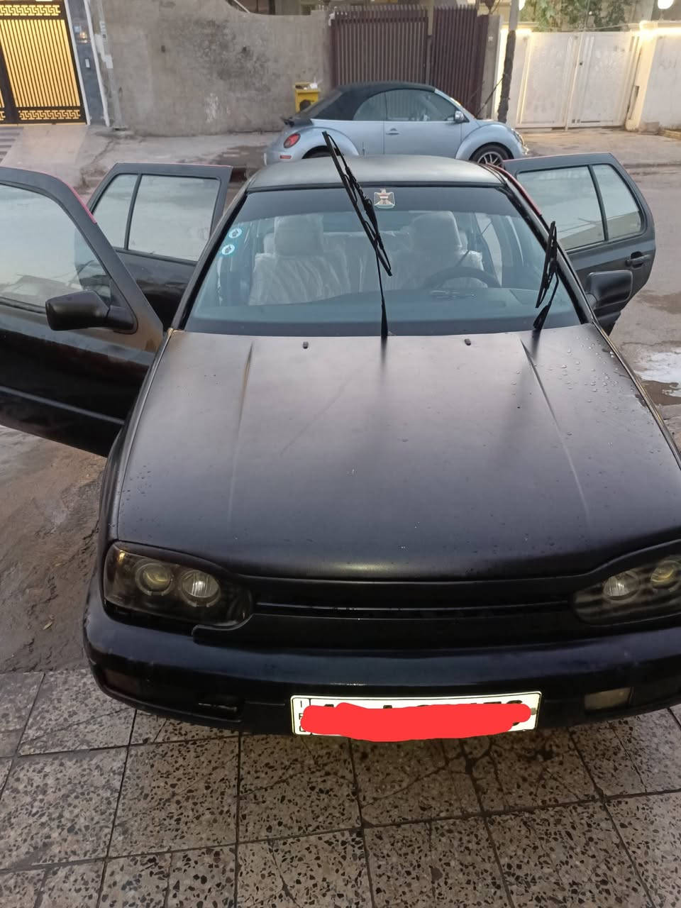 كولف ١٩٩٢ رقم كربلاء انكليزي
 بأسمي تحويلها بالرستمية هزة جديدة
مكينه المرغوبه ١٨٠٠ دوش نظيفه
كير عادي
جام جوبي
صدر نظيف جدآ 
تخم تاير نظيف
لايت زينون
مشط وباور جدد 
دوشمه ارضيه وصندوك جديده
السياره مصروف عليها
نقصها فقط تبريد ممجيكة شنو يحتاج التبريد..
عنواني بغداد الدورة 
السعر المطلوب 41$مجالها بسيط


**إذا كنت صاحب هذا الإعلان وتريد حذفه لأي سبب، رجاءا أرسل رسالة إلى الدعم الفني**