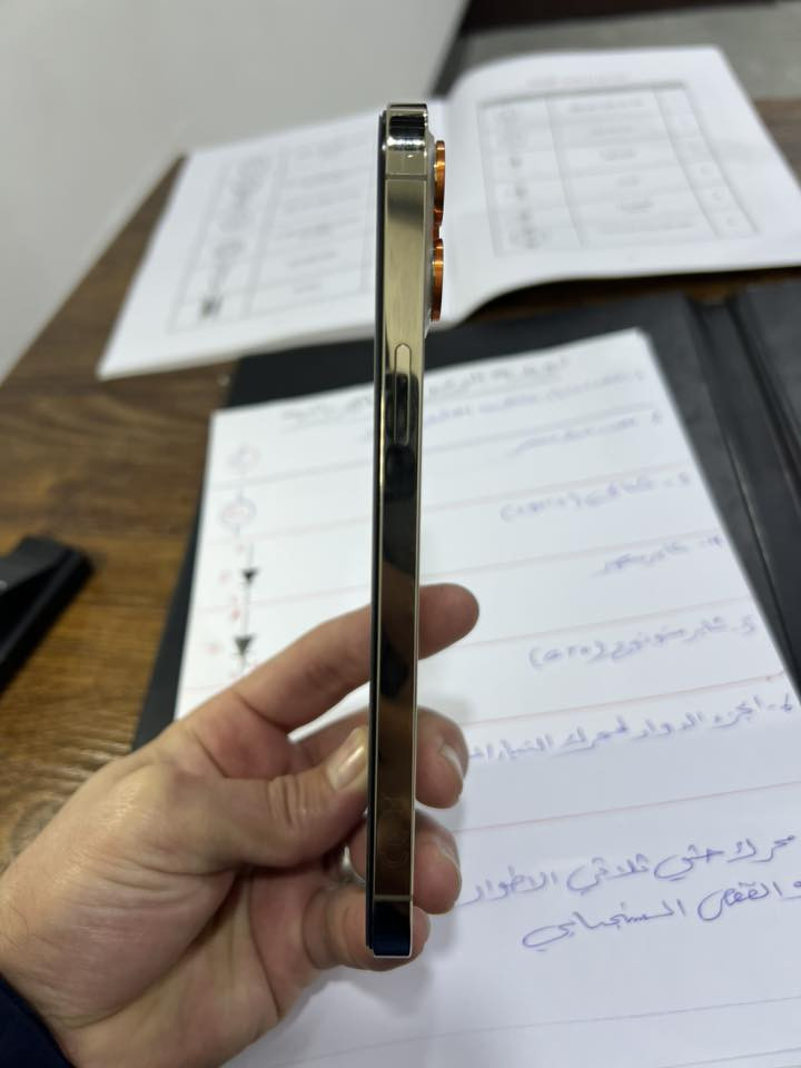 12 برو ماكس
كلشي موضح كدامكم
السعر 250
موصل الايسر
***********
***********
واتساب
