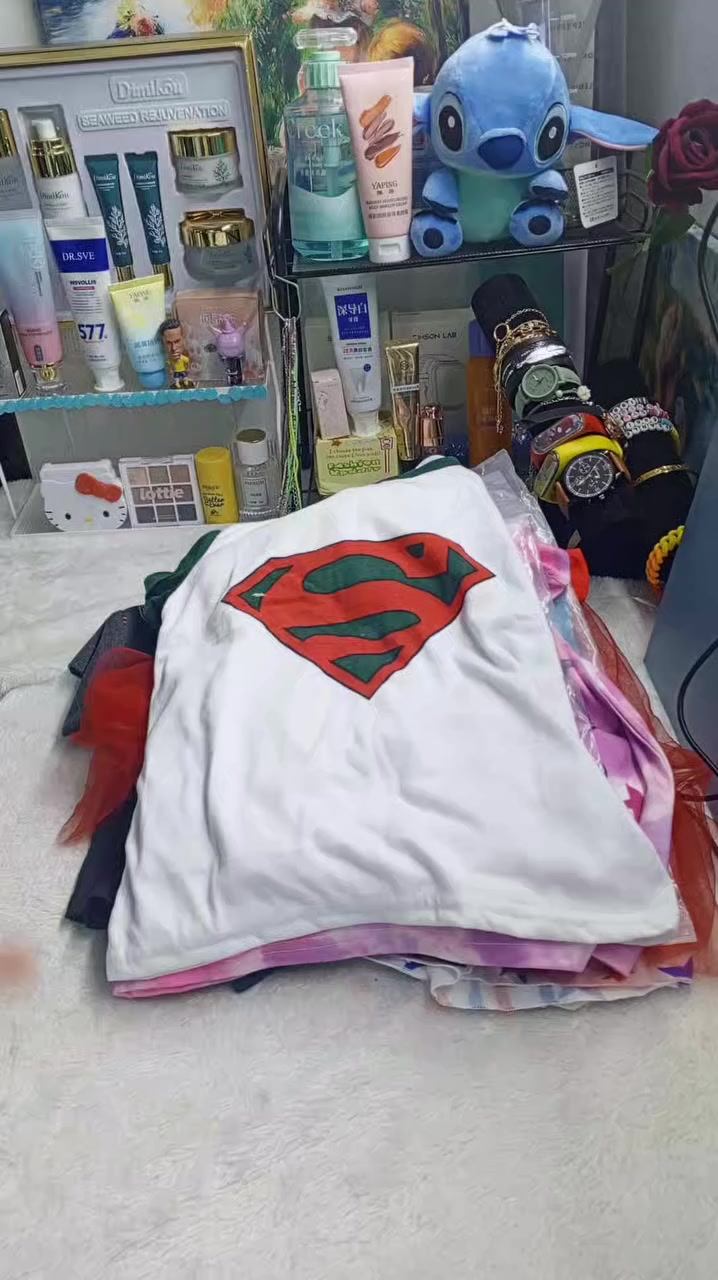 شلعة ملابس اطفال لافيتو 30 سيت 
بيتي وطلعه قياسات من سنة لل15 سنة 
سعر 80 توصيل مجاني


**إذا كنت صاحب هذا الإعلان وتريد حذفه لأي سبب، رجاءا أرسل رسالة إلى الدعم الفني**