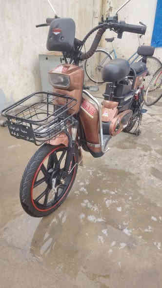 اعاده نشر بسبب الوعود الكذابه السلام عليكم بيسكل🚲 شحن للبيع موديل 2025 سرعه 99💯4نمر تيرات جديد دبال اشاره ليت زينون نشرات كامل مكمال💯 بك ليت شقال شحنه جديد5بطريات جديد بيسكال🚲 فوللل نضافه السعر 300او بي مجال للشراي خابر او ادلل ***********مكاني كركوك دوميز متوجد عل رقام فقط؟؟
