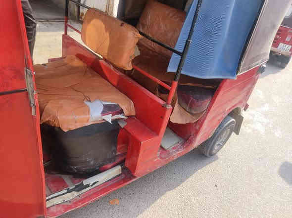 السلام عليكم رقم وسنويه موديل 19 الكشر لا صبغ ولا معجون خير من لله اكدر ارتب بس ابيع على هاي الوضعيه بس المحرك بي بكن ناعم 
تحويل شوكت ماتريد عنوان كماليه السعر 4600 بيه مجال بصيط 
هاتف ***********
