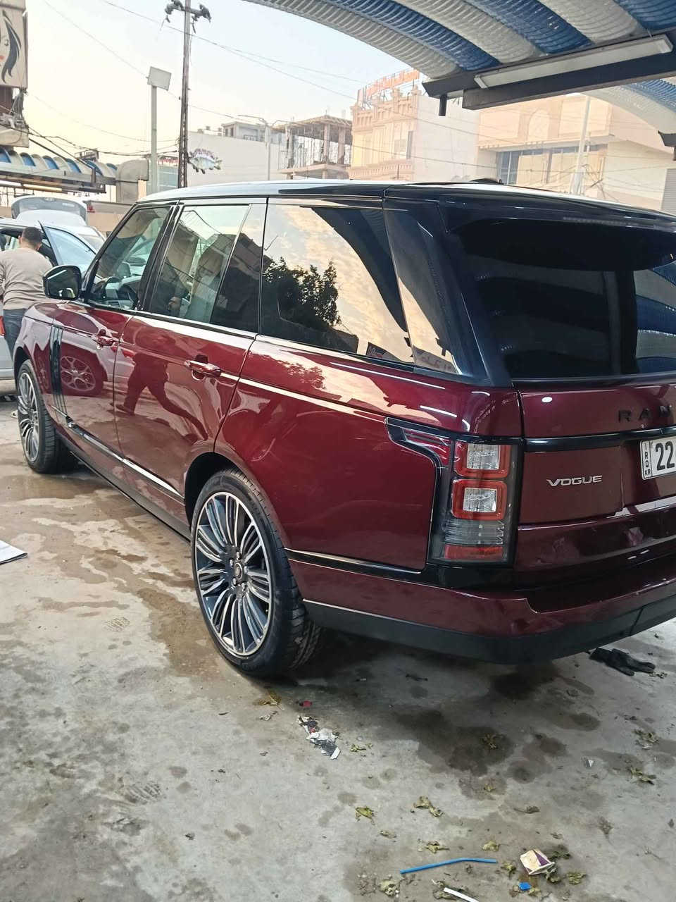 سيارة فول للاخير كامل مواصفات محرك 8 سلندر بانزين  قماره سوده سلايت  السياره بوب شفط  ثلاجه كشنات جلد  دوسه كهرباء كير فقسه كهرباء  واعلى المواصفات بيها 1/1  السيارة مابيه اي نقص جاهزه والسونر وتقرير السيارة كامل مفصل كل السيارة مرفوق بالصور مع فديو السياره 

سعر السياره 310$  سياره سعر سورنتو 

بيها مجال شي قليل شرط التحويل السياره باسمي 
مكان السياره ديالى بعقوبه 

رقم *********** بعقوبة, ديالى
