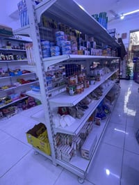 رف وصطي جديد الطول مترتين و ٤٠الارتفاع ١٨٠cmتركي ميكانو الاصلي نضافة10...