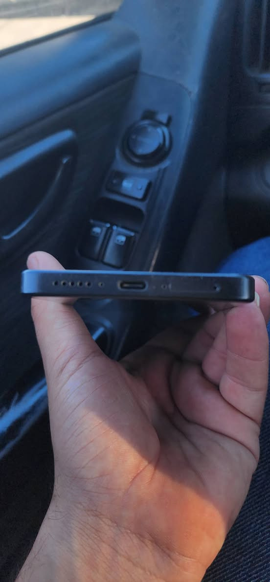 سلام عليكم
جهاز pocox7pro
ذاكره 256
رام8
معالجDimensity8400_Ultra
نضافه مثل ما موضح بصوره
كارتونه موجوده هيه وشاحن
شحن سريع 60w
بوبجي يشغل 90 مدري 120فريم ما اعرف بيهن
سعره 400 وبي مجال


**إذا كنت صاحب هذا الإعلان وتريد حذفه لأي سبب، رجاءا أرسل رسالة إلى الدعم الفني**