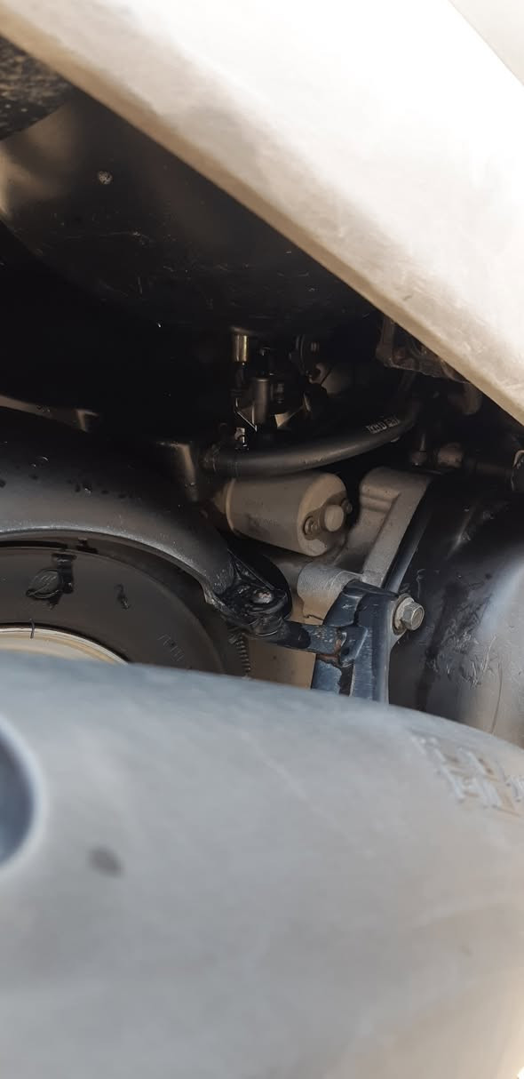 السلام عليكم ماكس منغولي للبيع دراجه بلاديه مال رمبه على ايدي منزلهة كهربائيات كلهة شغاله نكره سلف بيهة كلجات رياضي وبيهة صالنصه اف ام الباقي بلاد مملعوب بي السعر 700 وبيهة مجال اوراق موجوده مكاني الرستميه يم الكليه العسكريه متواجد واتساب ***********
