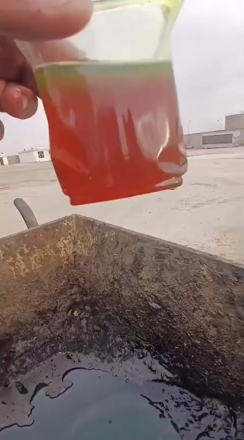 منتوج احمر خفيف واحمر ثكيل كرخ ورصافه جميع الحمولات من 10الي 36 الاستفسار ***********
