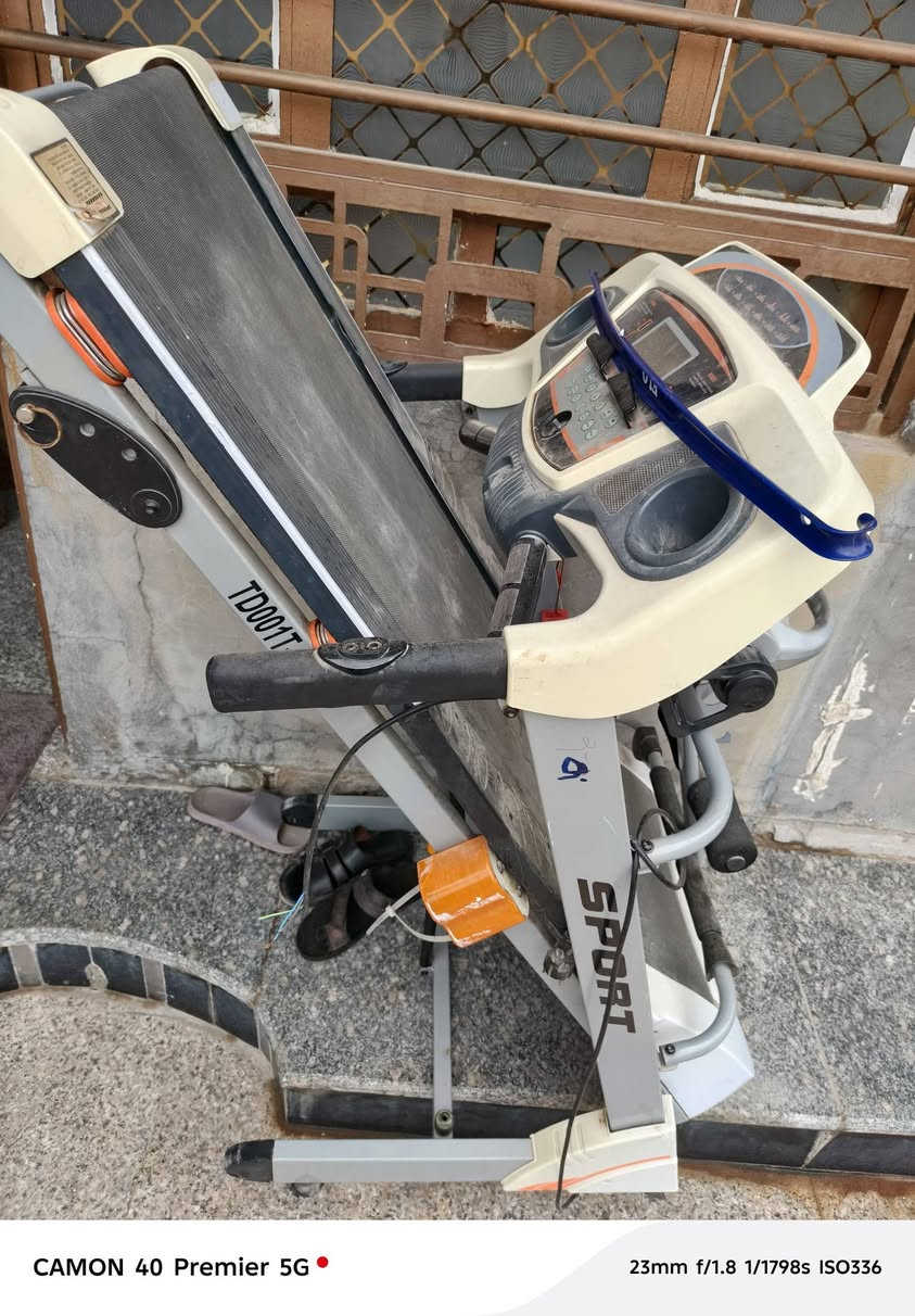 للبيع مكاني ديوانية شغال ونظيف يتحمل وزن 150
***********
متواجد نت السعر 400 وبي مجال
