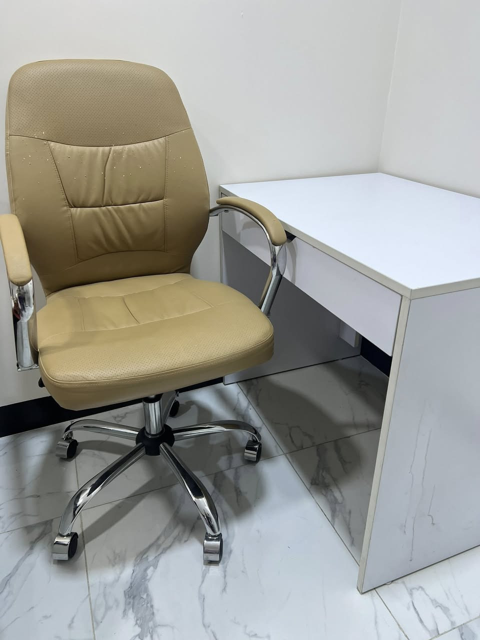 ميز وكرسي قراءة


**إذا كنت صاحب هذا الإعلان وتريد حذفه لأي سبب، رجاءا أرسل رسالة إلى الدعم الفني**