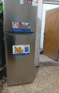 ثلاجه • مستعملة أسبوع • سعر خاص