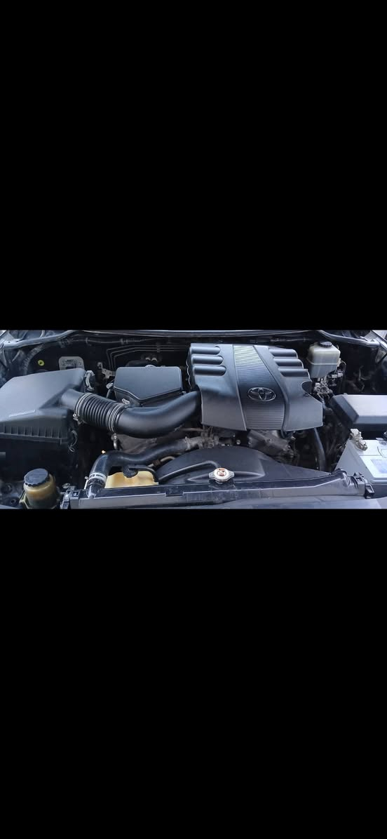 السلام عليكم
تحيه طيبه
سياره جاهزه 100%

الصور حديثه بتاريخ 3/28

تيوتا جكساره GXR 2013 اسود ملكي

بدون صبغ  اكو بارد قليل سونار مرفق بتاريخ 2026/3/21

ماشيه 140 كيلو 

استخدام نظيف جدا

رقم بغداد باسمي شخصيا 

هزه جديده بشهر 3 .  26

سنويه تنتهي 2031

مكينه وكير وكل التفرعات  ممفتوحات  (((وضع شركه)))

مكينه تشغيل الصبح ناعمه فضل من الله

اطارات  عدد5جيده

كشن كهرباء

حداديه خلفي امامي 100%

8 ايرباك

تبريد 3 قطع جيد جدأ

ثلاجه بحاله جيده

تشغيل عن بعد

لايت زنون 

دواخل  قرميدي جديده

شاشه حديثه كار بلي 

سيرفس كامل زيوت مع فلاتر مع تبديل

ماء راديتر زيتي جديد 

مكاني بغداد الاطباء خدمي المطار قرب جسر العامريه

عارضها ٣٥٥ تتصل بيك خير ودلل
***********

وات ساب متاح
