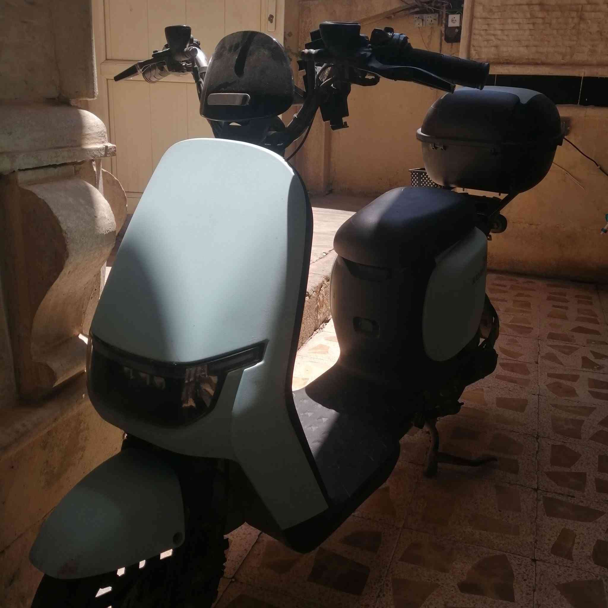 ماطور شحن ريان نضيف شغال كامل بطاريات نضاف


**إذا كنت صاحب هذا الإعلان وتريد حذفه لأي سبب، رجاءا أرسل رسالة إلى الدعم الفني**