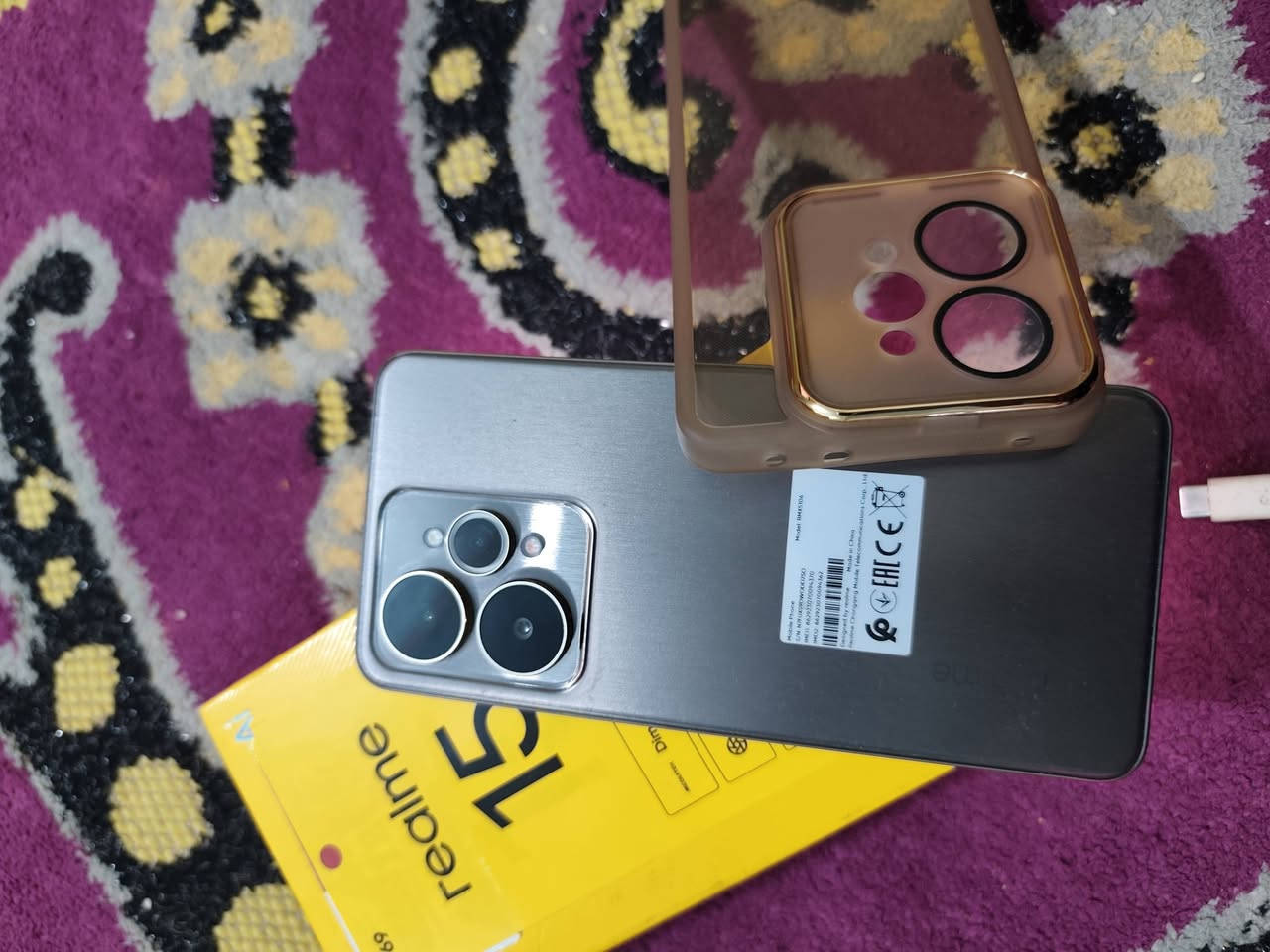 ريلمي 15ذاكره 256شرط كفاله مكاني ناصريه مركز ***********
