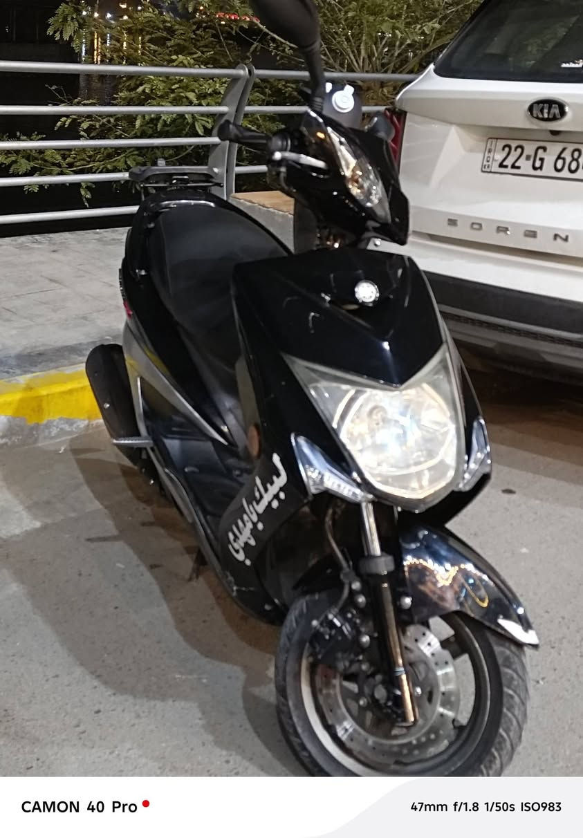 سلام عليكم 

 للبيع دراجه سكنس لد ياباني 

دراجه وكاله نضيفه جدا  جكليته 

مكفوله من طول لطول 

محرك ناعم الله شاهد خرسه 

   شرط محرك ممفتوح 

ماشيه 1270

بريكات دسك امامي بنز  خلفي 

كهربائيات كامله نكره سلف 

كيجات الكتروني 

دبلات ممتازه 

للعلم دراجه احلى من صور 

المكان بغداد الكريعات  

سعر وتفاصيل على الرقم موجود 

***********
