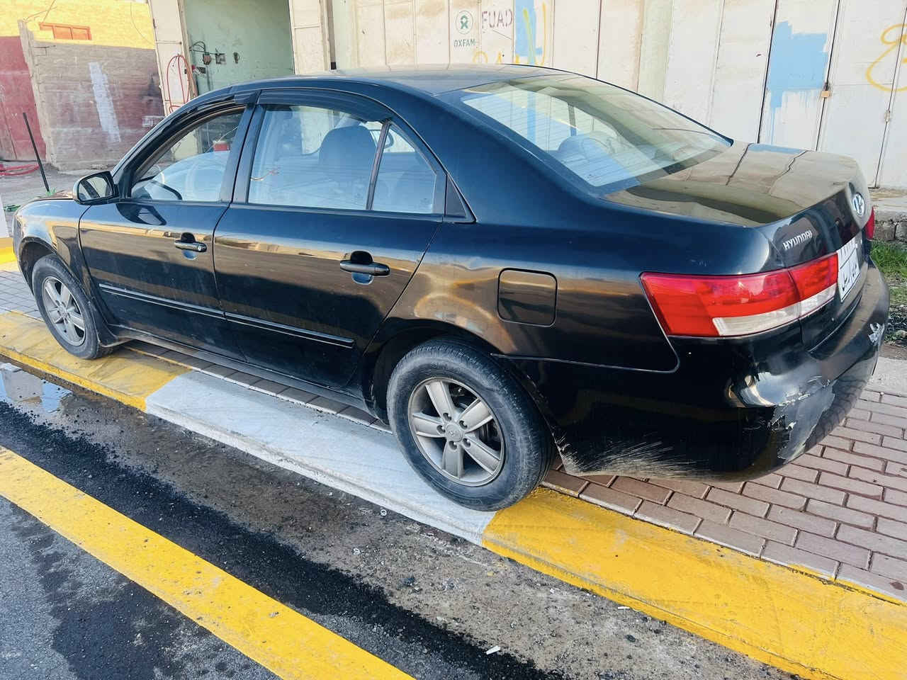 السلام عليكم سوناتا كص صدر تايرات كير شرط المحرك بي صوت رواجس مادري بطاله بس شرط لاتنقيص ولا دخن ولا بخار السعر 36قفل مراوس هم يرهم ***********
