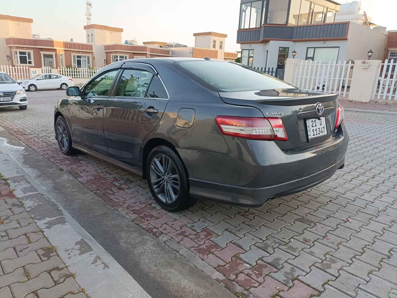 سلام علیکم للبيع بدون مراوس بدون قسط کامری مودیل 2010 امريكي فول مواصفات ابلاد سبورت كير ومحرك شرط لا مفتوح ولاصرف تبريد وياسويج سلايت+كوشن كهرباي +4جامات اوتو+كوشن جلد +دبل كير كير عادي اوتماتيك قطعتين صبغ جاملغين خلفي سياره بسمي تحويل غرامه بشرط وكاله سعره 108 وبي مجال اشويه ***********
