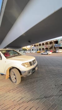 نيفاره ٢٠٠٩  كير ومحرك بطه  شرط مال كصه  شاصي شرط تخم تاير جديد تبريد ...