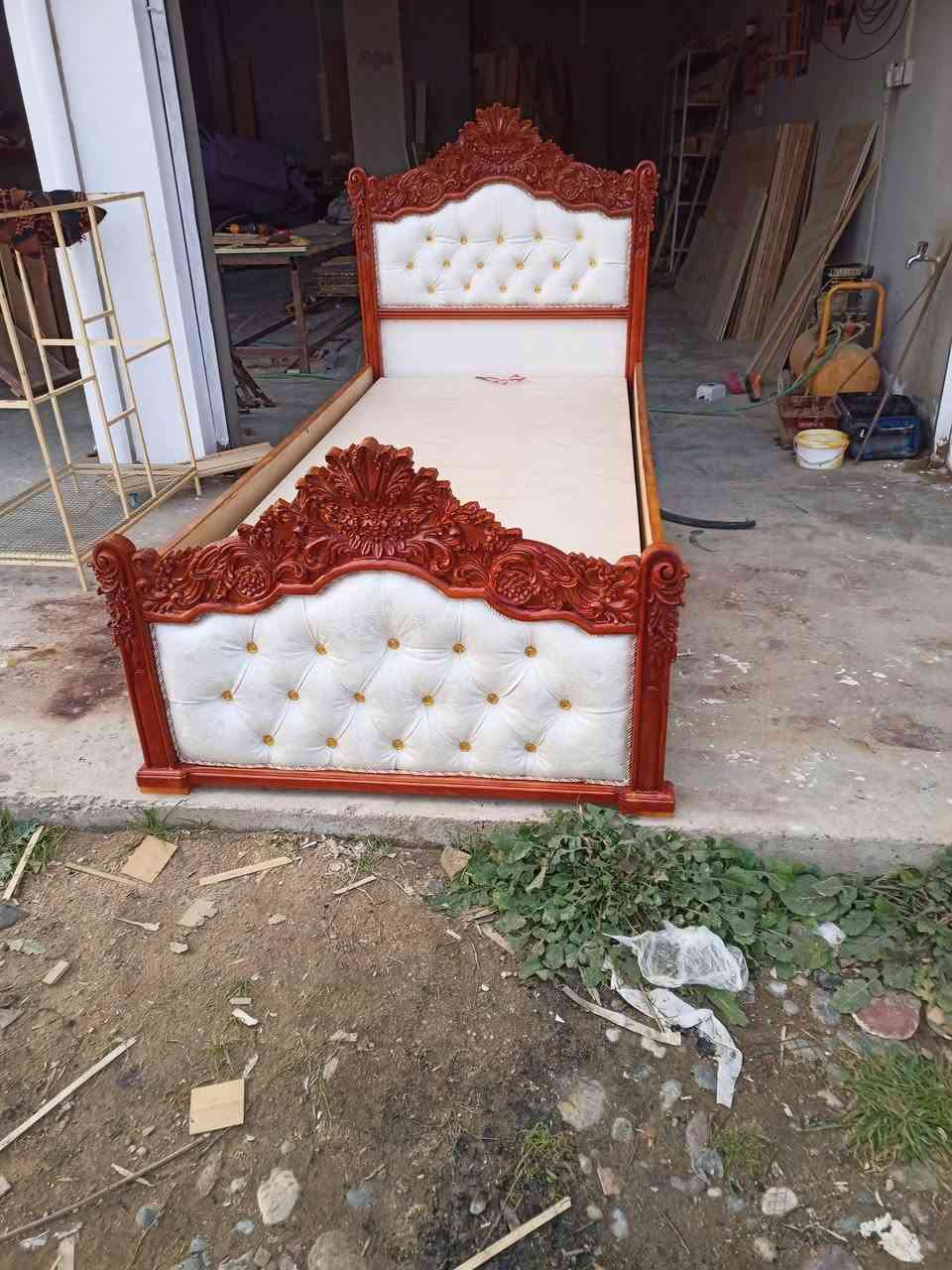 عنوان //////
موصل /برطلة /باشبيتا /عامود 26
***********
