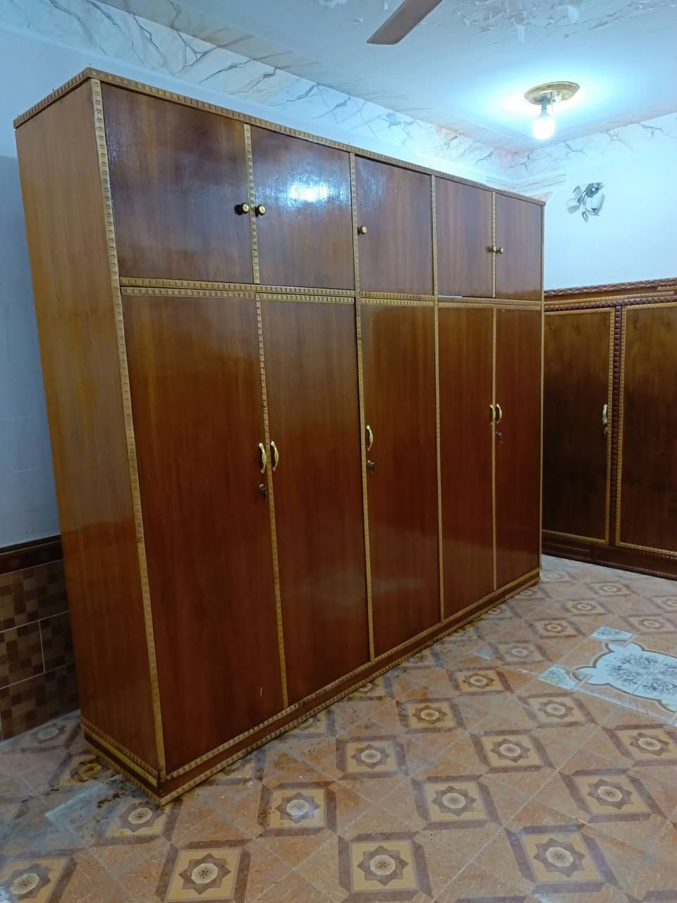كنتور صاج عراقي حطاطه
تفصال كلش نضيف وكامل يدات وقفاله 
السعر 350 وبي مجال بسيط 
للتواصل خاص او عل الرقم ***********
متوفر واتس اب📞📲 العنوان الكرابله شارع مدرسه العروبه قرب المعارض
