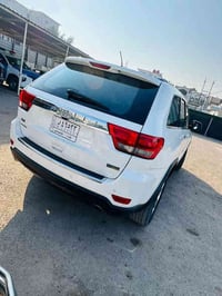 جيب موديل 2012 فول مواصفات ماشية 115  مكينة 3600 بانوراما  داخل جلد  ك...