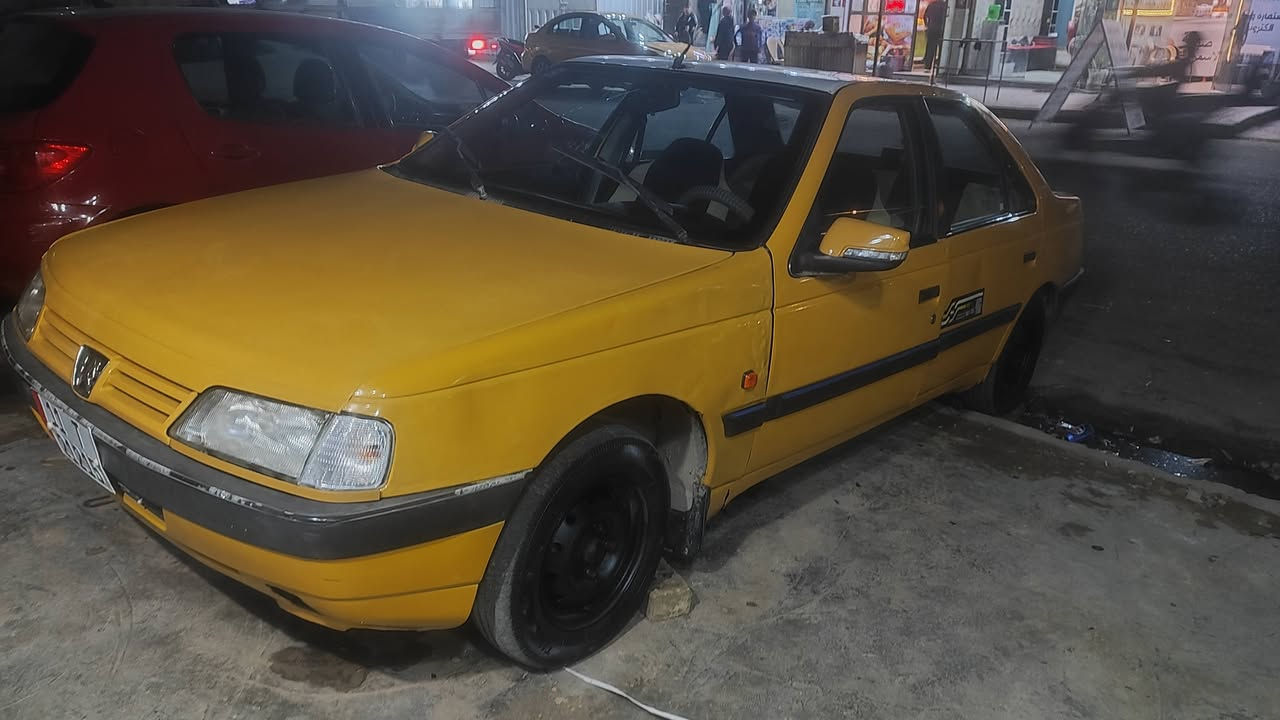 السلام عليكم
بيجو
 موديل 2009
مكينة وكير ياباني تحوير 
صدر نظيف
كشر نظيف 
حدادية نظيفة 
سياره نظيفة
 رقم دولي 
غرامات امصفرة
 هيئه عليها 82 الف
 سنوية جديدة نهاية 2029 
سعر  25$ وبية مجال قليل 
العنوان بغداد الجديدة
الرقم  ***********
