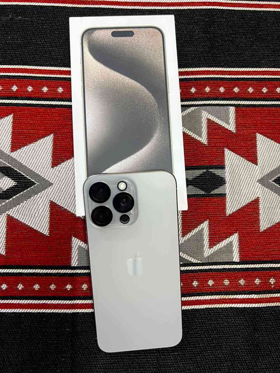 ايفون 15 برو ماكس نظيف كلش غراضه كامله ممبدل اي شي شخط مابيه
السعر / مليون و200 الف
العنوان / الاعظميه
الهاتف / *********** بغداد, العراق
