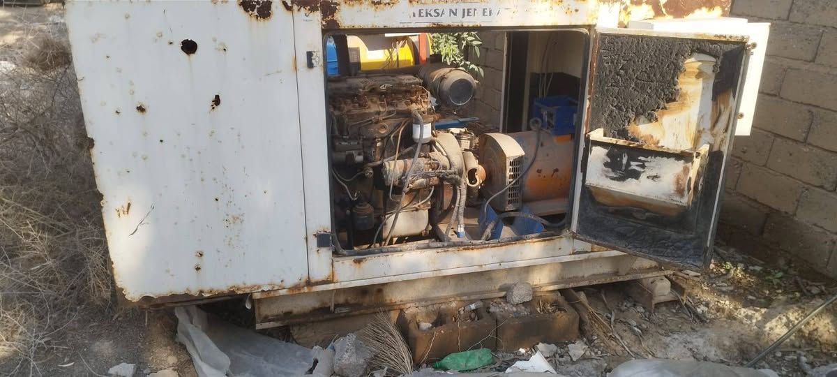 للبيع مولدات كيه نثيه جديده وبيركن صداميه قديمه للبيع تواصل واتساب ***********
