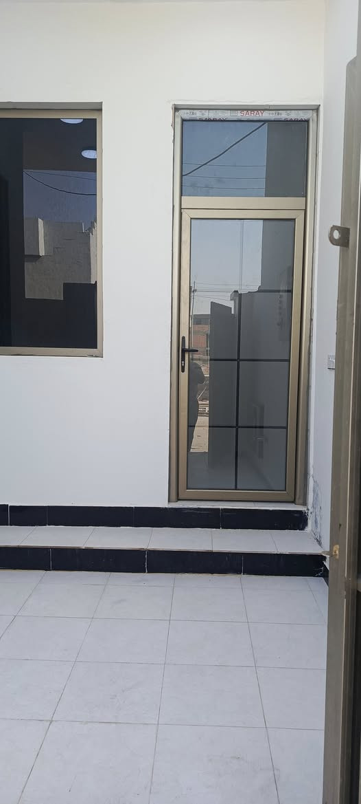 اللهم صل على محمد وال محمد 
سلام عليكم ورحمة الله وبركاته 
بيت جديد للبيع 🏠 
مساحة 120
الواجهة 7.14 نزال17

العنوان/ بعقوبة/ مجمع الوثبة السكني
التفاصيل/////
استقبال 
صالة كبيرة 2
4 نوم
مطبخ  / 
3 حمام 🚾 
ديكورات مغربي
الاستفسار موبايل 📱 ***********
ربي يرزق الجميع ان شاء
